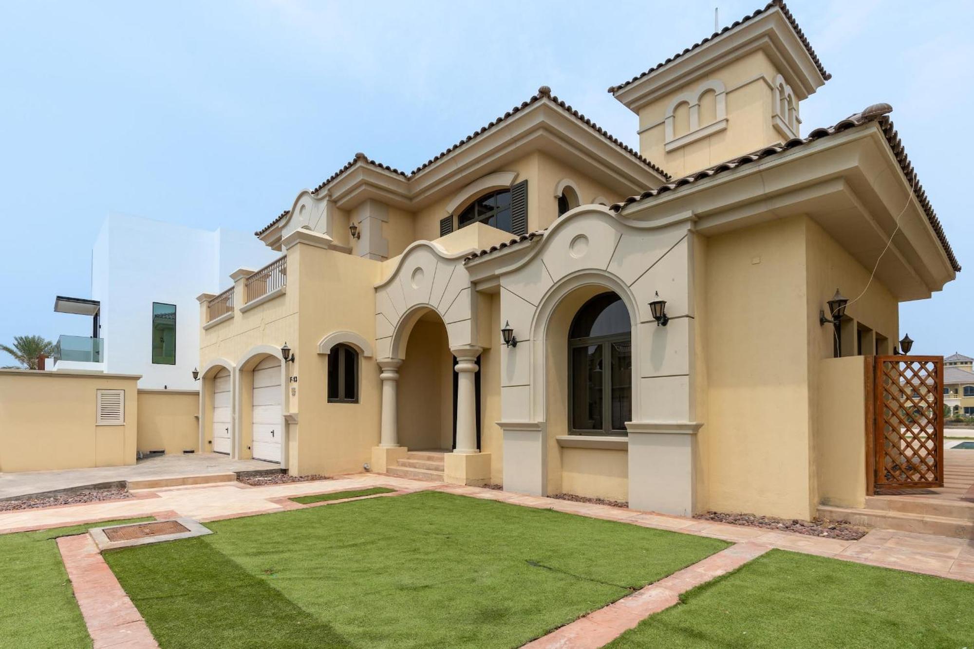 Palm Jumeirah - 4br - Private Beach - Cityapartmentstay Ferienhaus